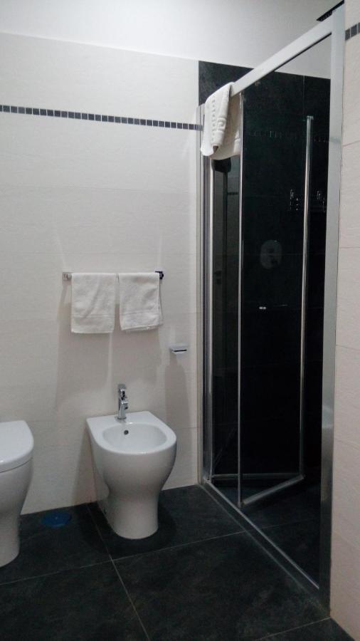 Symposion B&B Apart Наполи Екстериор снимка